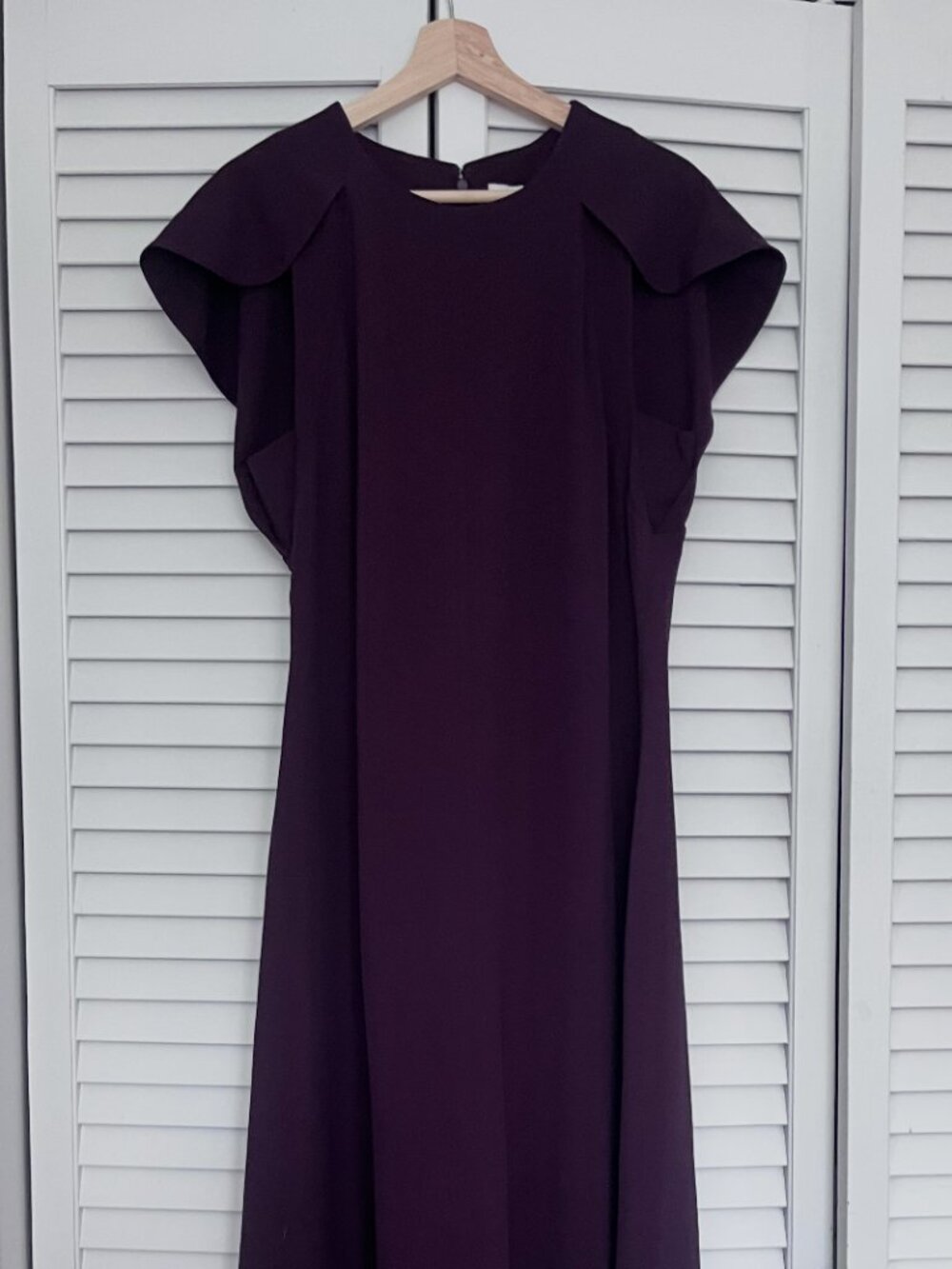 COS CAPE-SHOULDER MIDI DRESS SIZE 12 *NEW WITH TAGS* - Picture 2 of 7